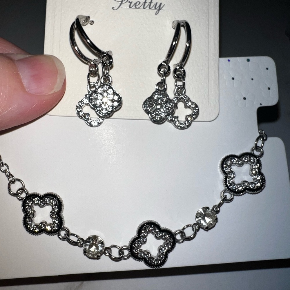 ePretty Silver Dangle Earrings with Crystal Embellishments